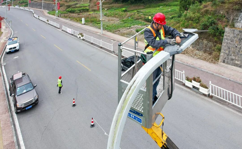  道真县城区照明升级改造工程完工 